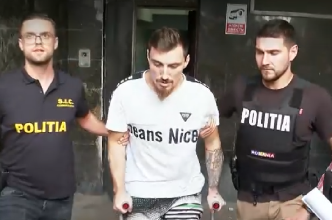 A început procesul bărbatului care a omorât două femei și le-a furat bijuteriile și mașinile