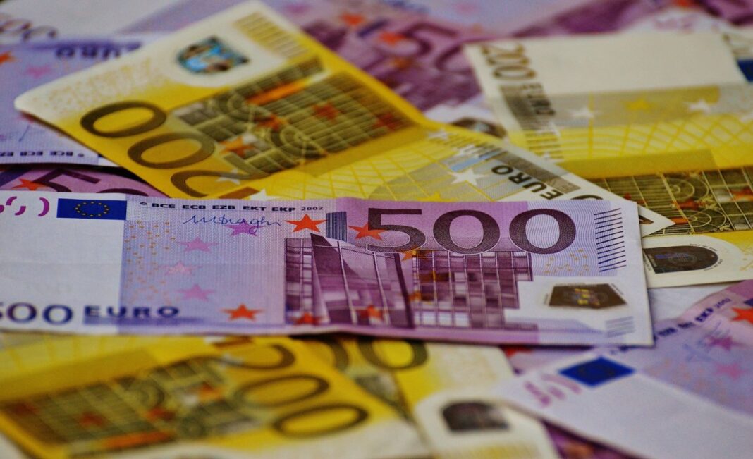 O femeie a câștigat la loterie după moarte