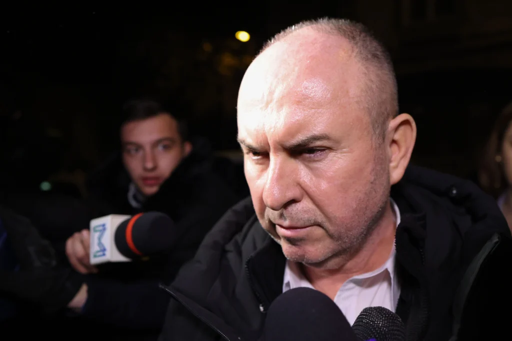 Procurorii DNA au prelungit controlul judiciar în cazul generalului Zisu