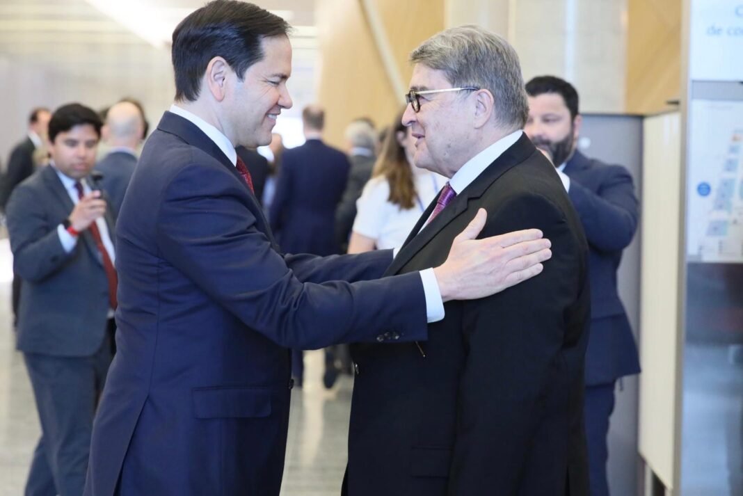 Ministrul Emil Hurezeanu s-a întâlnit oficial cu secretarul de stat american Marco Rubio, la Bruxelles