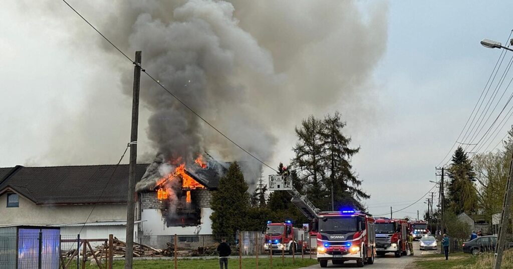 Cinci morți într-un incendiu izbucnit la un hostel ilegal din Polonia
