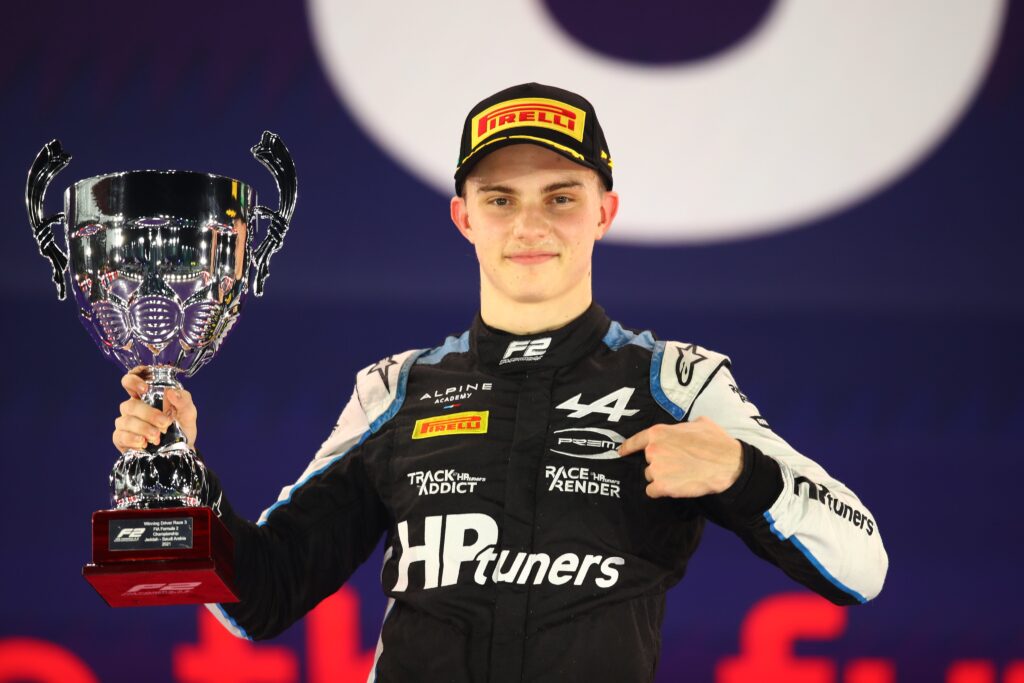 F1 (Jeddah) / Piastri îi „fură“ victoria lui Verstappen și conduce în premieră clasamentul piloților