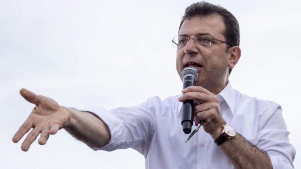 Primarul arestat al Istanbulului, cetăţean de onoare al Parisului