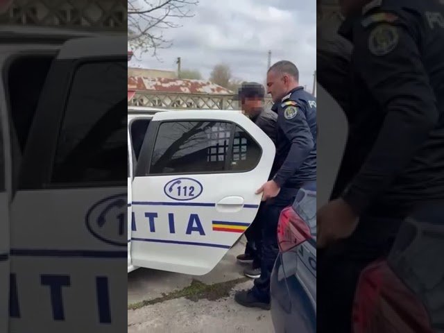 (VIDEO) Dolj: Arestat după ce și-a agresat soția și soacra, apoi a amenințat un polițist
