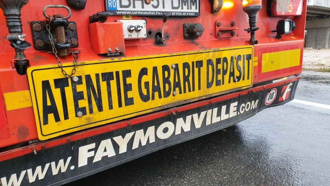 Transport agabaritic pe ruta Calafat - Baia de Aramă