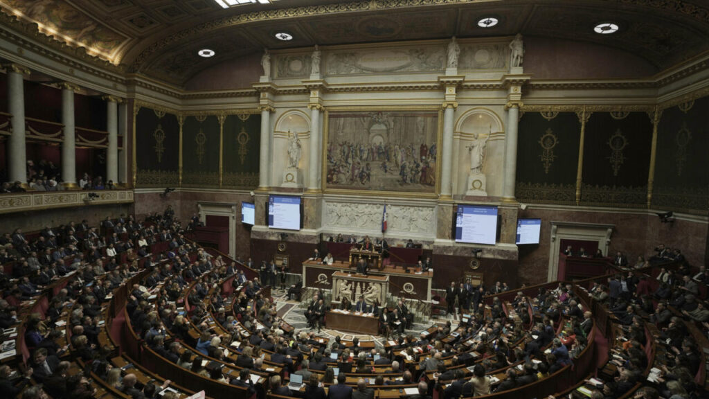 Franța se apropie de legalizarea eutanasiei prin votul Adunării Naționale