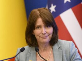 Ambasadoarea Kathleen Kavalec