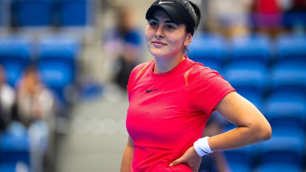 Bianca Andreescu nu i-a făcut faţă campioanei olimpice în optimile de la Roma