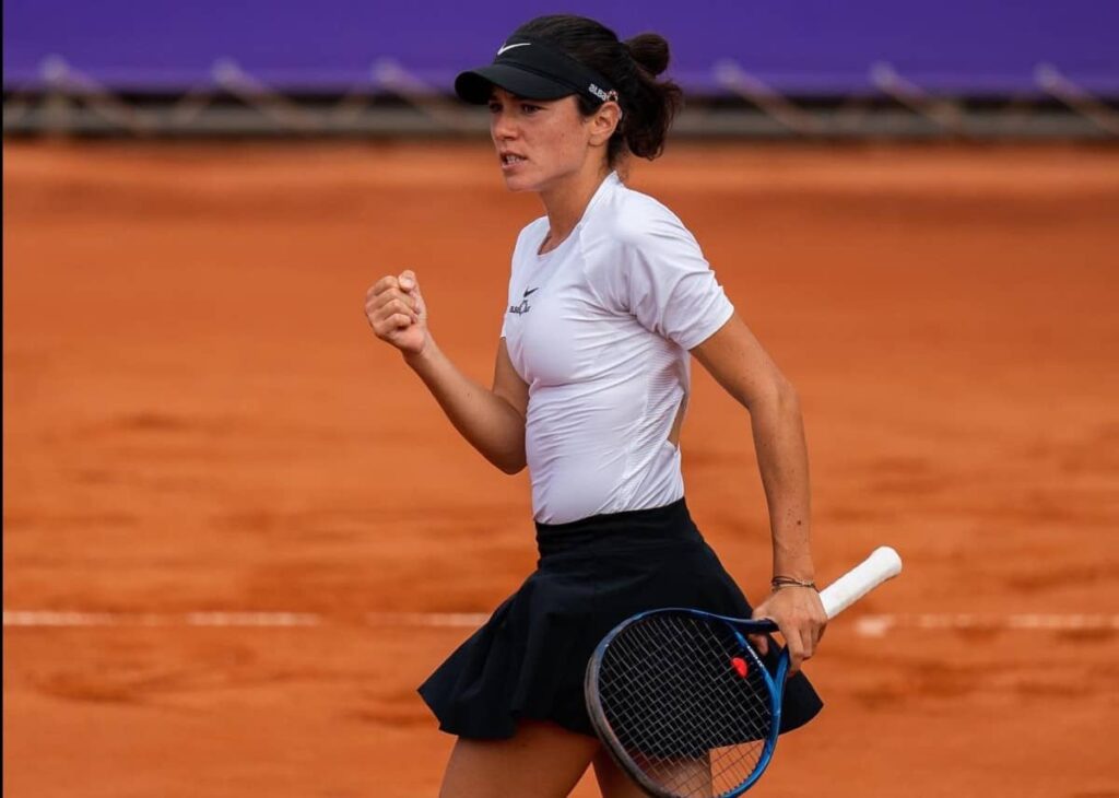 Miriam Bulgaru triumfă în duelul românesc cu Patricia Ţig la Roland Garros și avansează în finala calificărilor