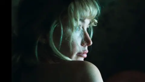 Jennifer Lawrence joacă în noul film al regizorului Lynne Ramsay, Die My Love