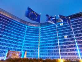 România riscă suspendarea de fonduri UE. Este singurul stat cu probleme de deficit care nu a trimis raportul