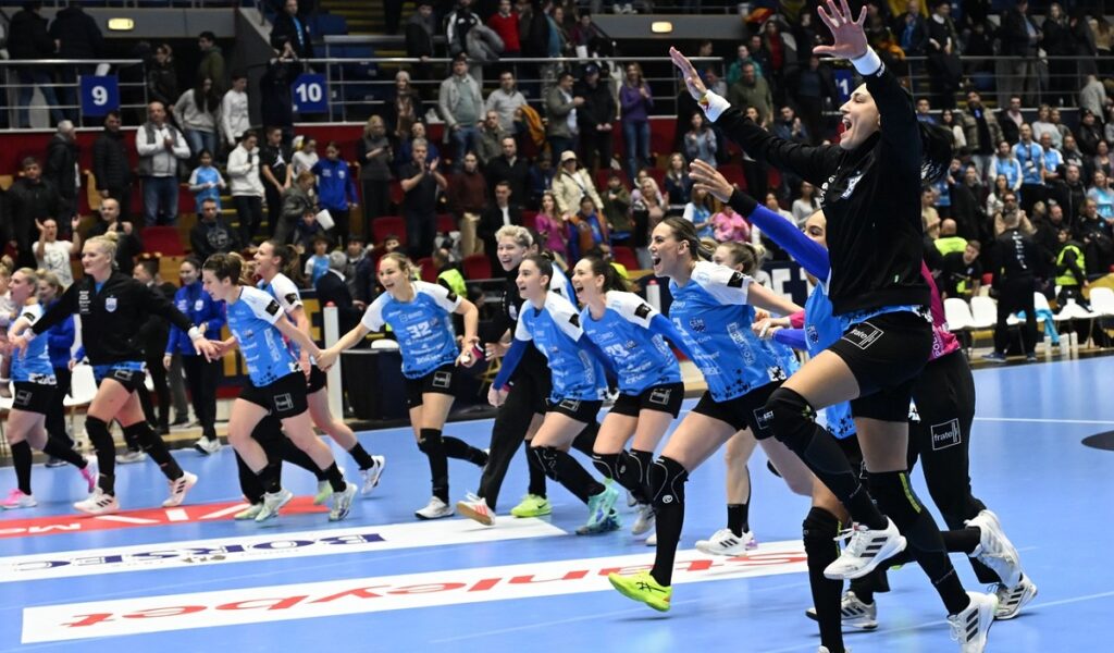 Handbal (f) / CSM București a devenit, pentru a opta oară, campioana României