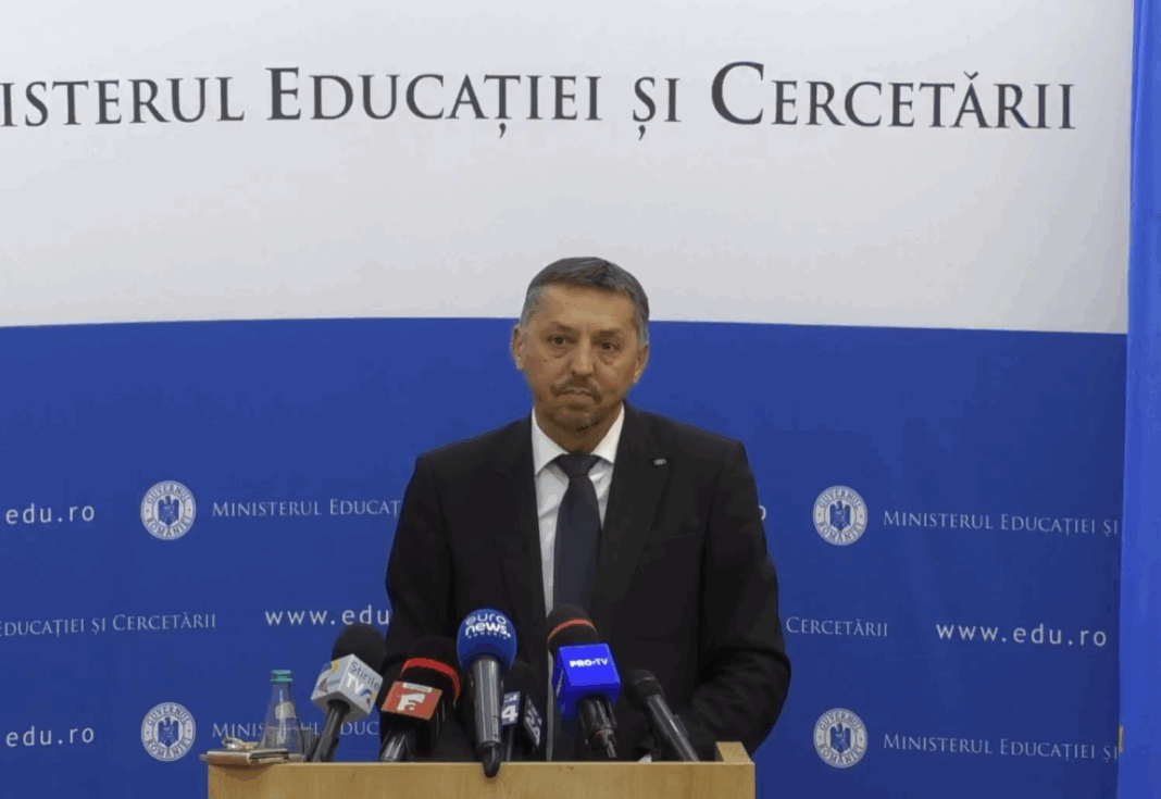 Ministrul Educaţiei dezaprobă introducerea unei materii denumite „Educaţie sexuală” în şcoli