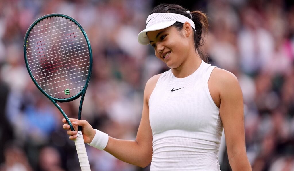 Urmează Roland Garros! Emma Răducanu, eliminată de Collins de la Strasbourg