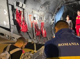 Nouă cetăţeni români şi membri ai familiei, evacuaţi din Fâşia Gaza