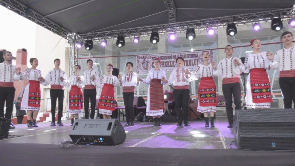 Festivalul-concurs de muzică populară „Cântecele Motrului” – 2025