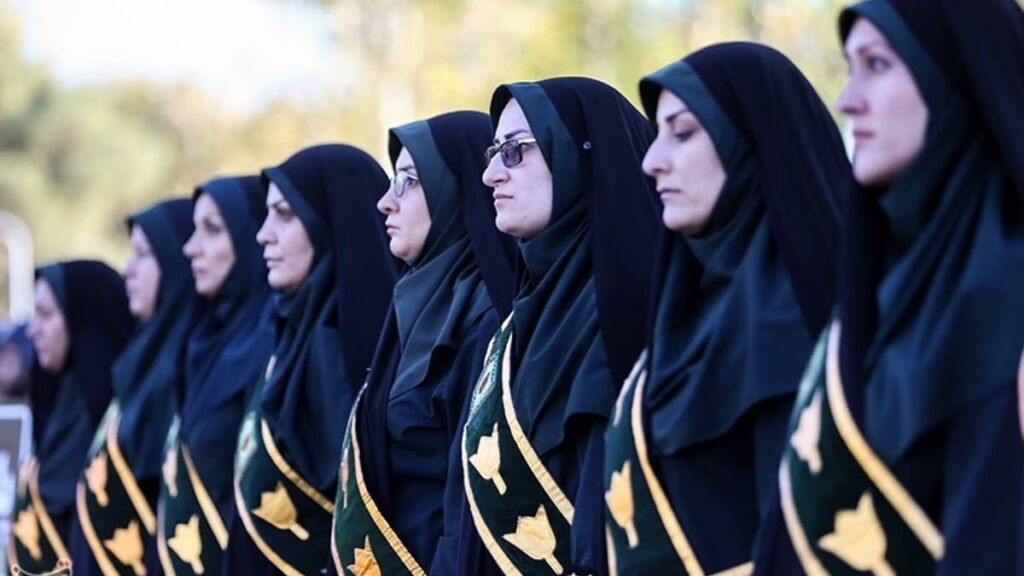 Iran Suspendă Aplicarea Legii Obligatorii a Hijabului pentru Femei, Decizie a Consiliului de Securitate