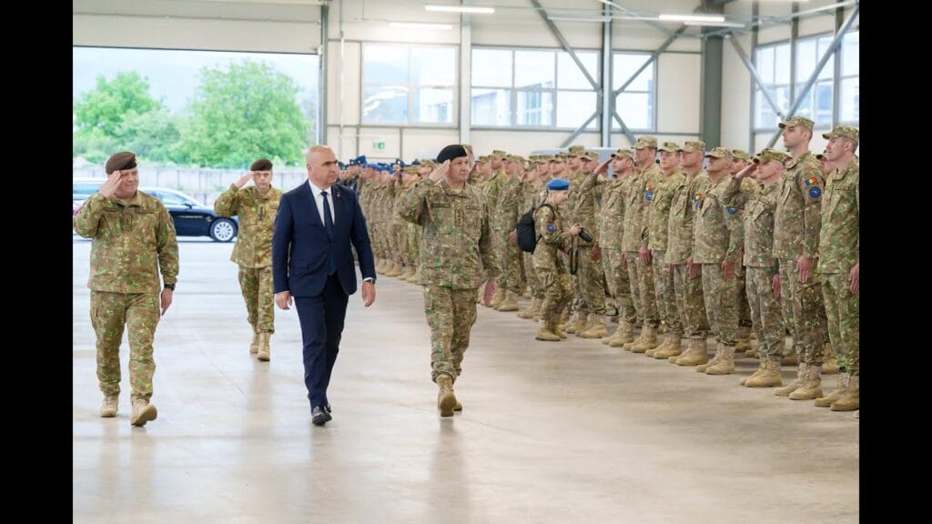 (VIDEO) Ilie Bolojan, în vizită la Misiunea Militară a Uniunii Europene în Bosnia şi Herţegovina