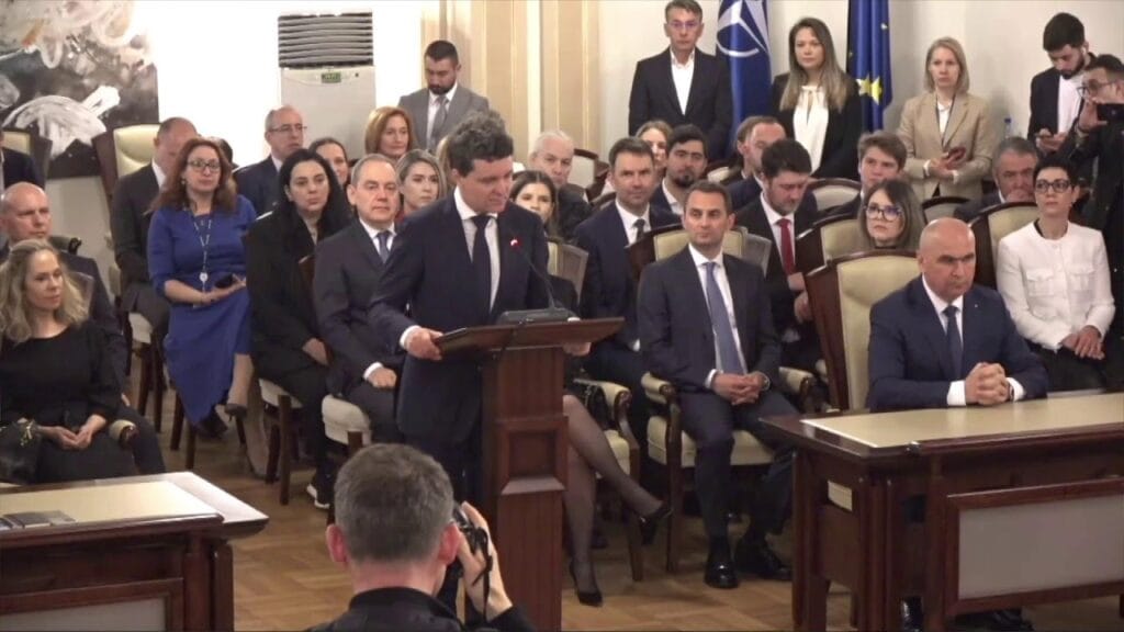 Nicuşor Dan Devine Oficial Preşedinte după Validarea de la Curtea Constituţională