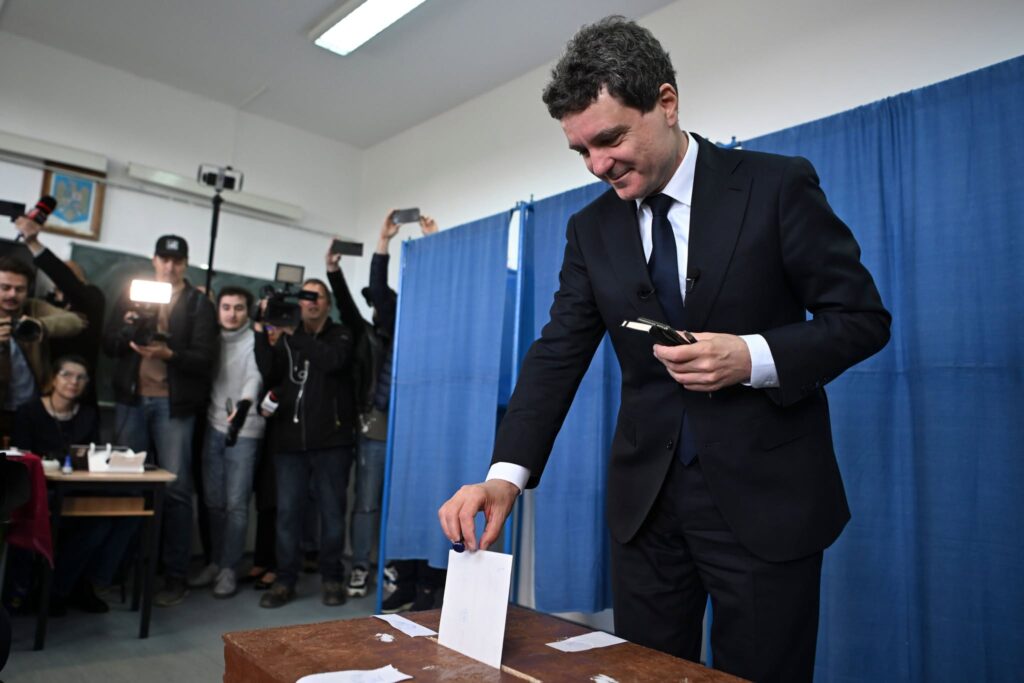  Optez Pentru Unitate și Dialog în Societate, Nu Dezbinare