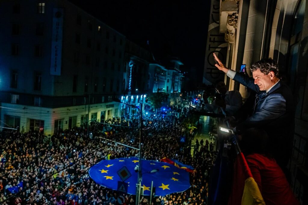 Impactul Victoriei lui Nicușor Dan: Aprecierea Leului și Creșterea Bursei, Descărcarea Dobânzilor