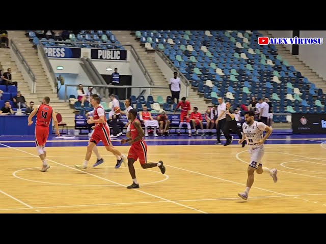 Baschet / Oradea s-a impus și în Bănie și a închis seria cu SCMU Craiova