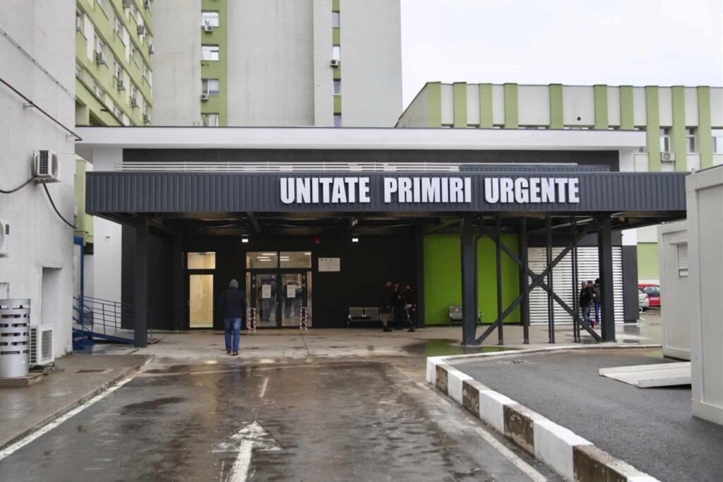 Pacient găsit mort lângă morga unui spital