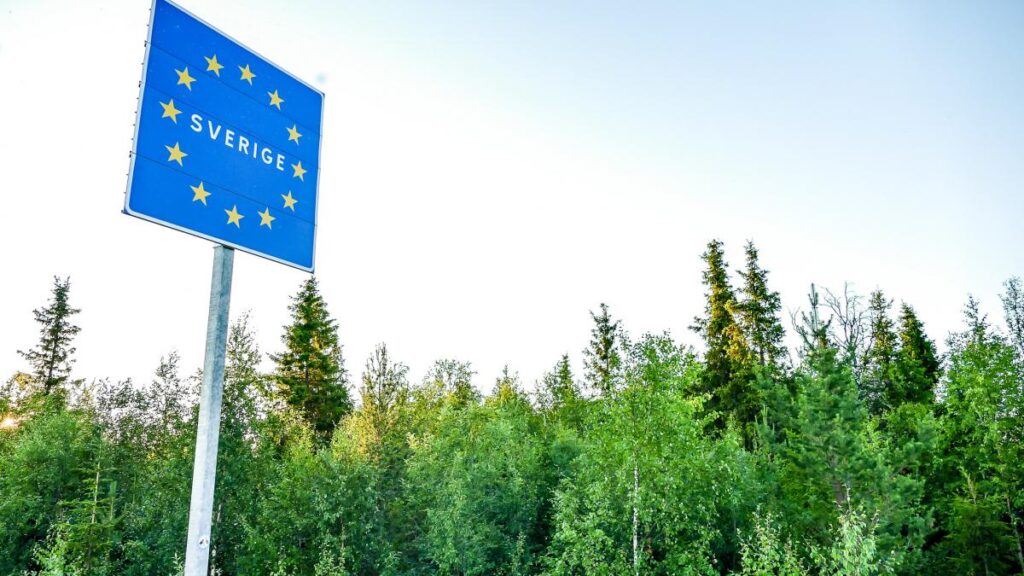 Suedia suspendă spațiul Schengen până la toamnă