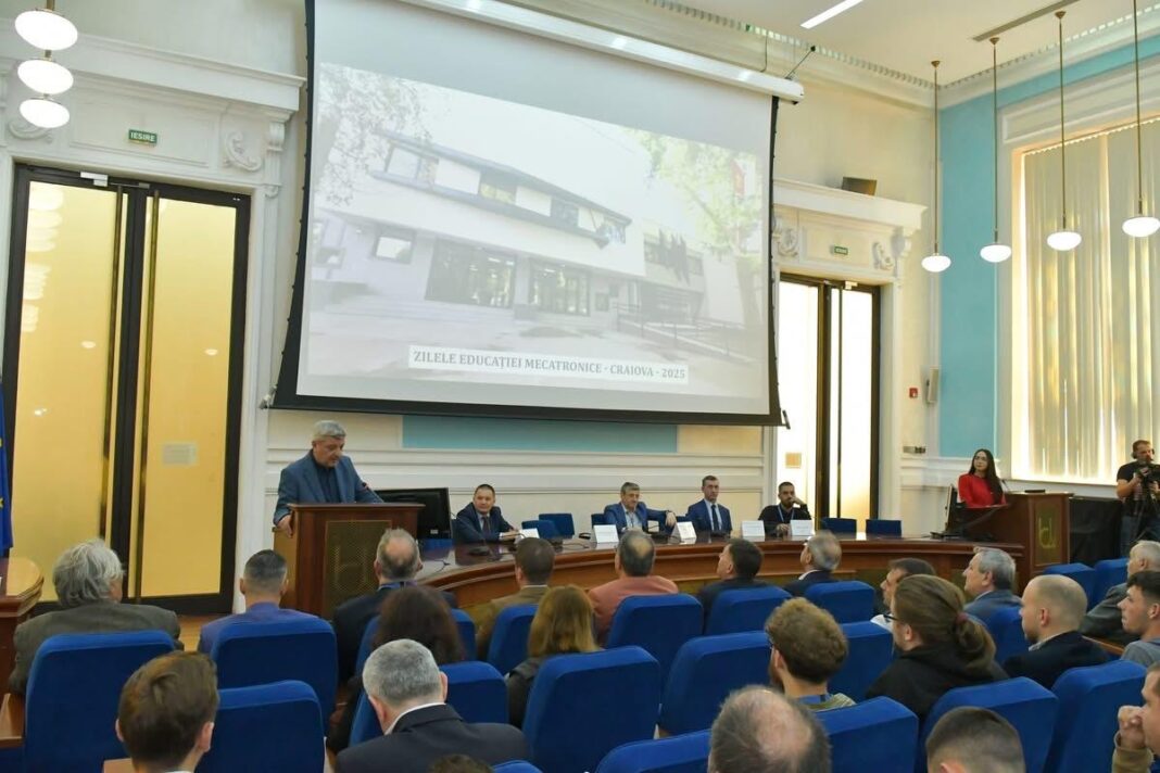 130 de studenţi de la 13 universităţi concurează la Universitatea din Craiova