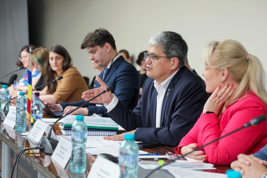 37d1a103f9888548ca8821bb8384ca9c-scaled Ministrul Investițiilor și Proiectelor Europene, Marcel Boloș