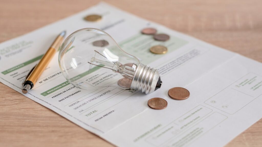 De la 1 Iulie, Peste 3,5 Milioane de Gospodării din România Beneficiază de Vouchere pentru Energie