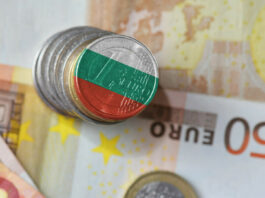 Bulgaria, undă verde pentru a trece la moneda euro din 2026