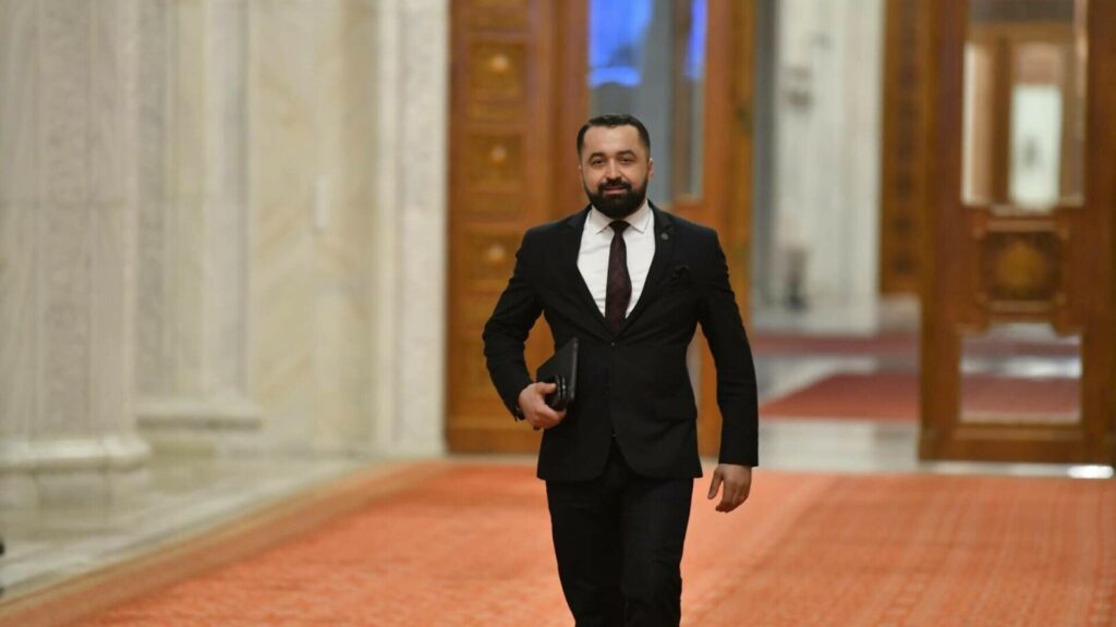 Ciprian Ciubuc, exclus din S.O.S. România după un conflict deschis cu Diana Șoșoacă