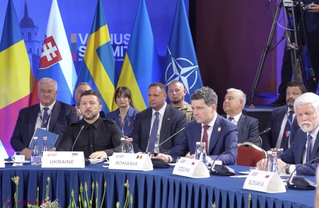 Volodimir Zelenski l-a invitat pe Nicuşor Dan la Kiev: România este foarte importantă