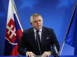 Robert Fico, premierul slovac a vorbit despre posibilitatea ca țara sa să iasă din NATO