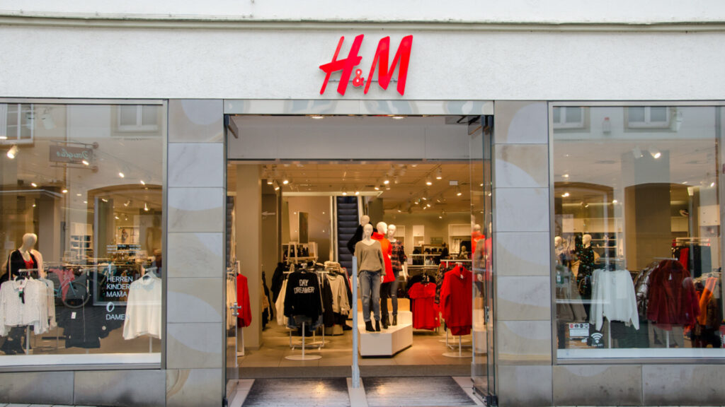 H&M Închide Flagship-ul din Unirea București După 14 Ani de Activitate