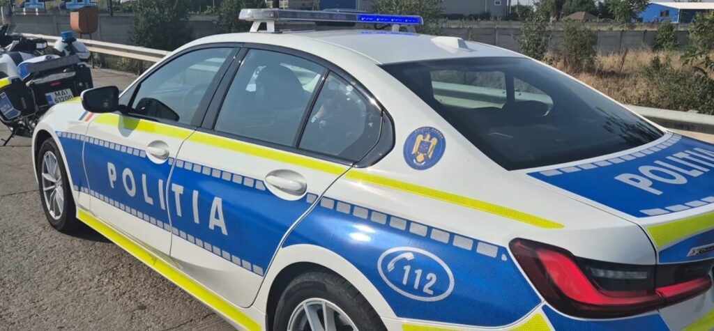 Bucureştean de 82 de ani, fără permis, prins de poliţie la Craiova