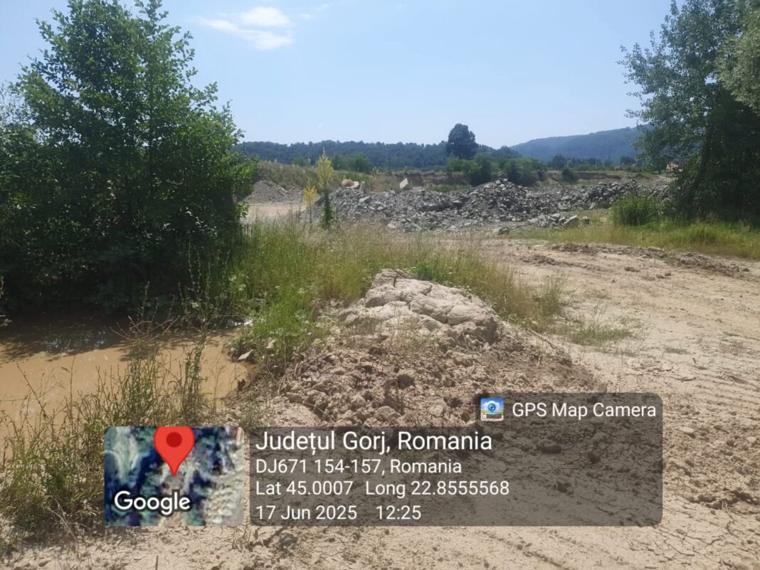 Gorj: Balastieră din Padeș, amendată de Apele Române