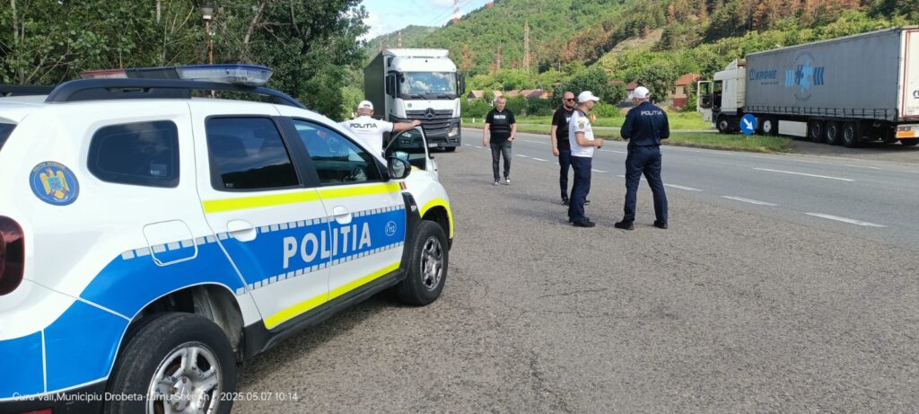 Mehedinți: Conducea un vehicul cu permisul de conducere, suspendat