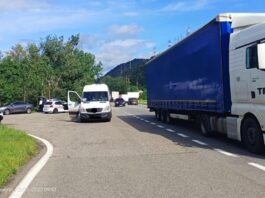 Mehedințeni depistați în trafic în timp ce au comis infracțiuni rutiere