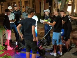Minor cercetat pentru că a condus fără permis un moped electric neînmatriculat