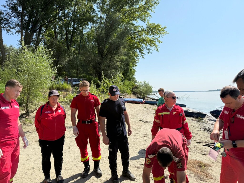 (VIDEO) Un bărbat s-a înecat în Dunăre la Rast