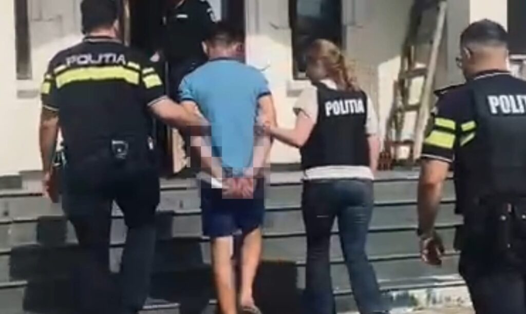 Bărbat din Dolj reținut după ce a distrus intenționat caprele unchiului de răzbunare, apoi arestat preventiv