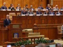 Noul Guvern, învestit de Parlament cu 301 voturi pentru și 9 împotrivă