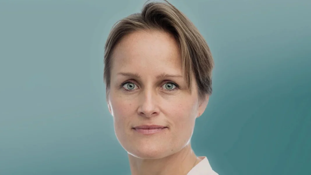 O femeie va fi șefa spionilor britanici