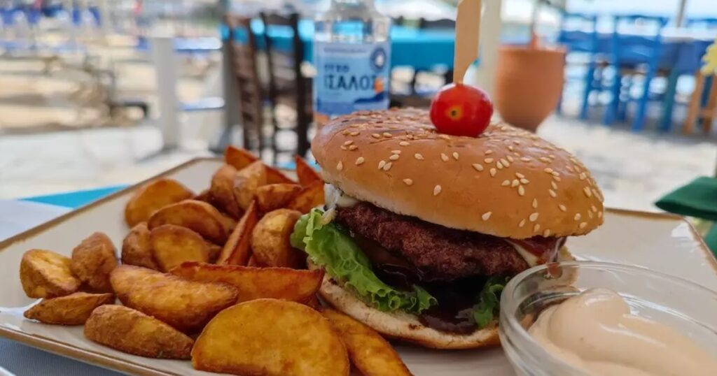 Burgeri și Băuturi Alcoolice în 2025