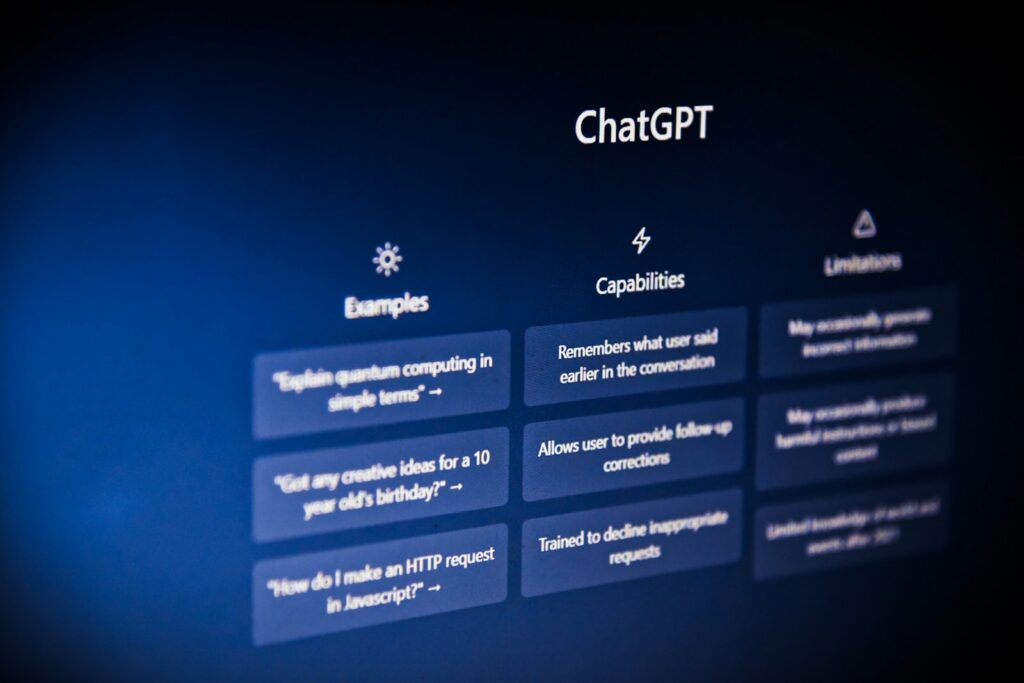 OpenAI a extins disponibilitatea funcţiei de memorie avansată a chatbot-ului
