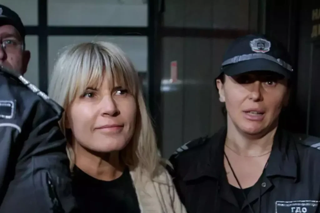 Elena Udrea cere liberarea condiţionată din penitenciar. Judecătorii i-au redus pedeapsa cu aproape 8 luni