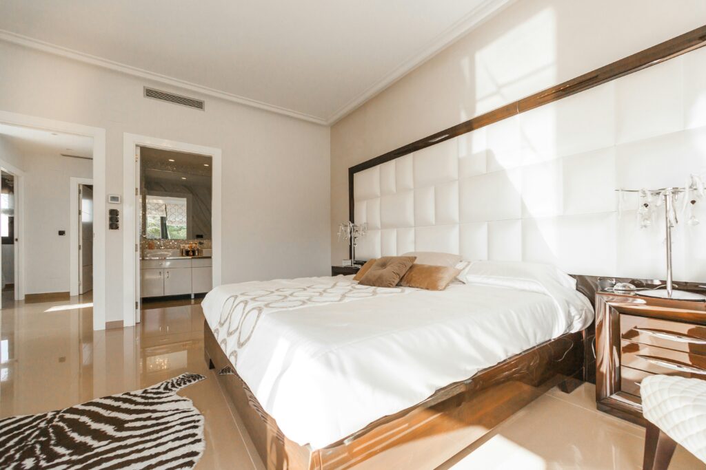 Tonuri care transformă orice încăpere: culorile decorului perfect