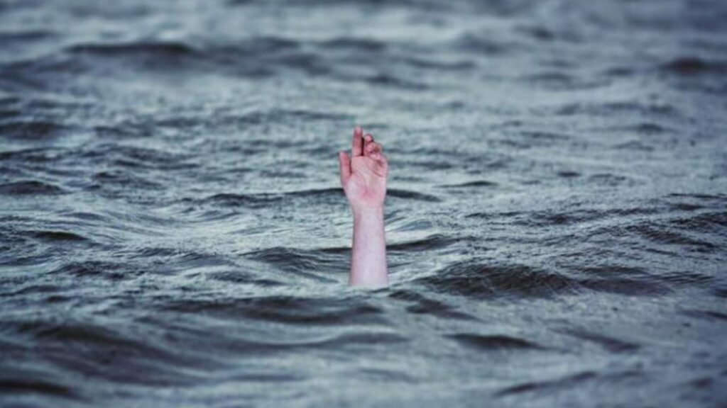 Tragedie! Doi tineri plecați la scăldat, găsiți fără suflare într-un lac!